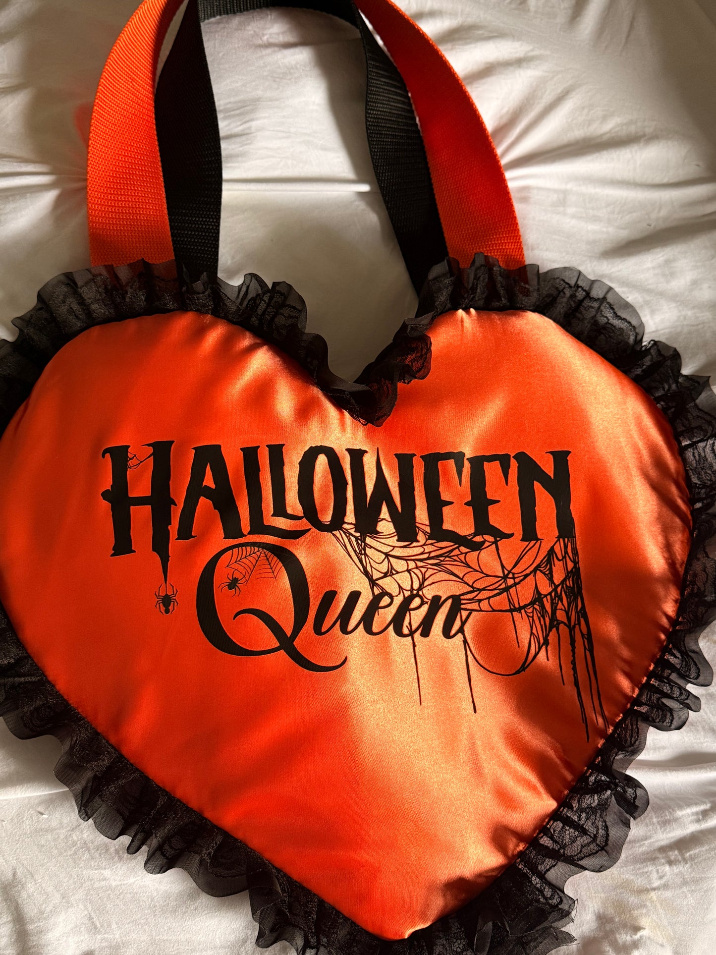 Pre-order Halloween Queen tote bag