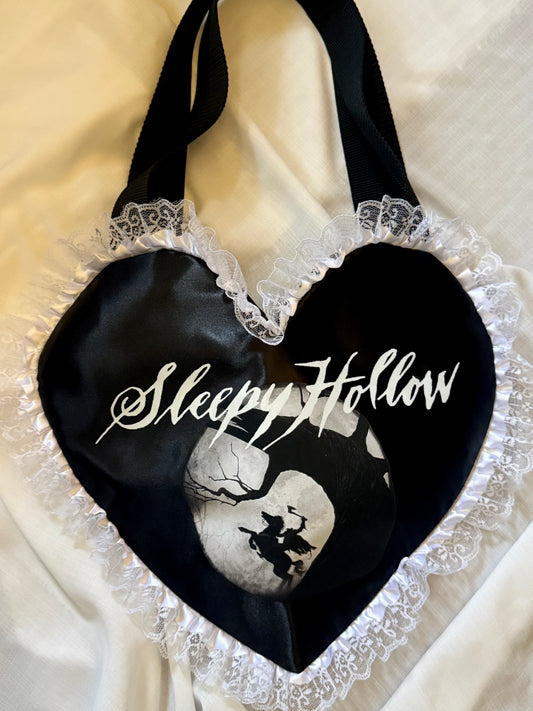 Sleepy Hollow White Tote bag