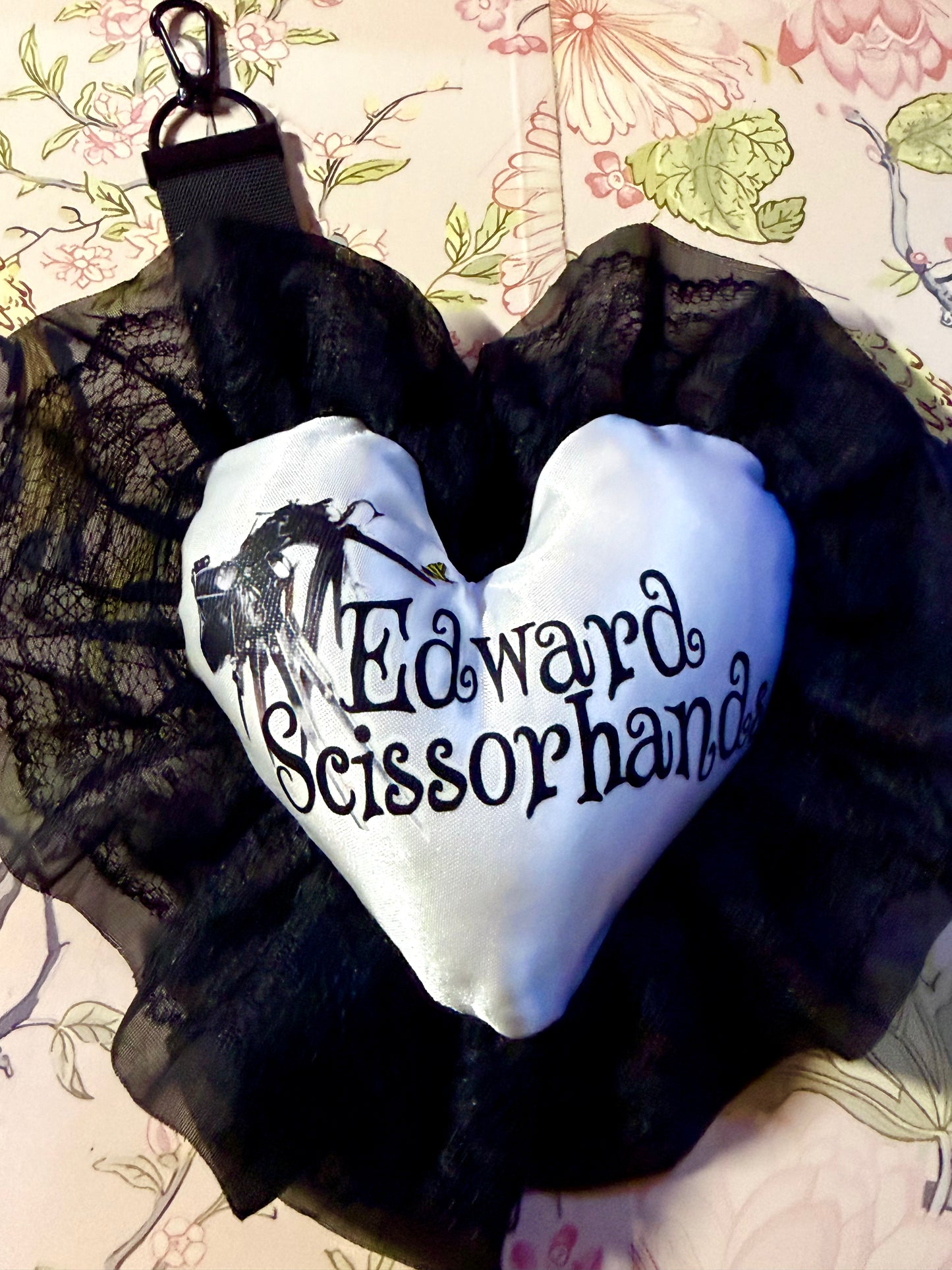 Edward Bag Charm